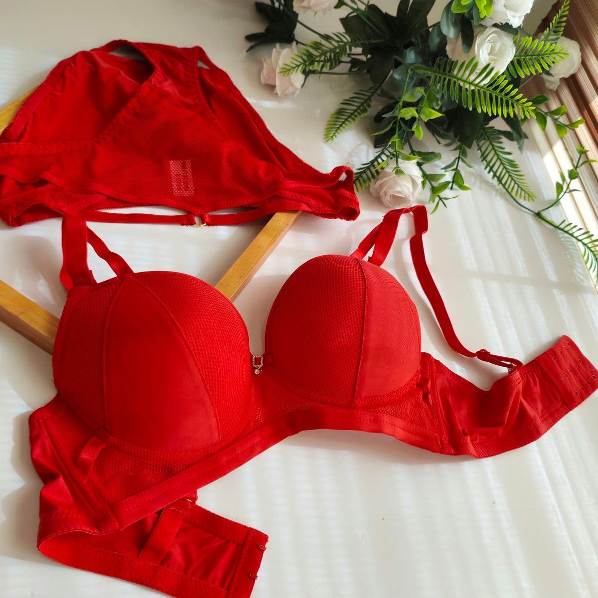 TEMU THIN PAD PUSH UP BRA SET