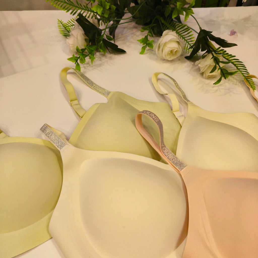 PREMIUM AIR BRA WITH SHINY STRAPS