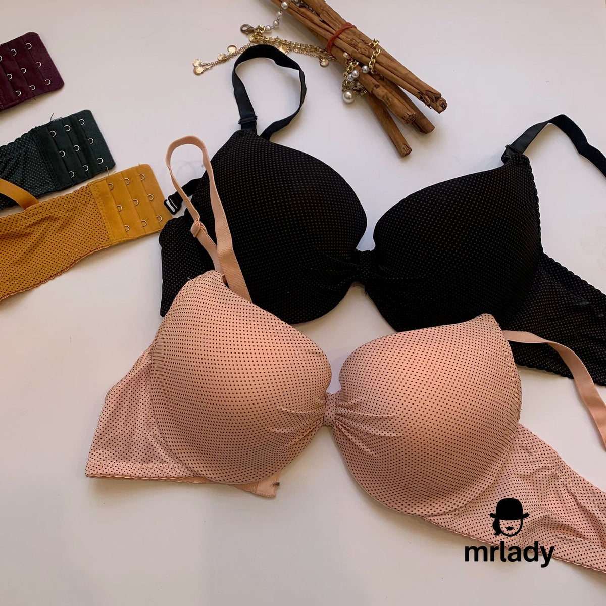 DOTTED LIGHT PUSH UP BRA SET