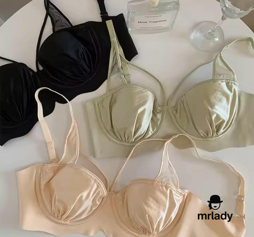 PREMIUM SILK BRA SET (40/42)B/C