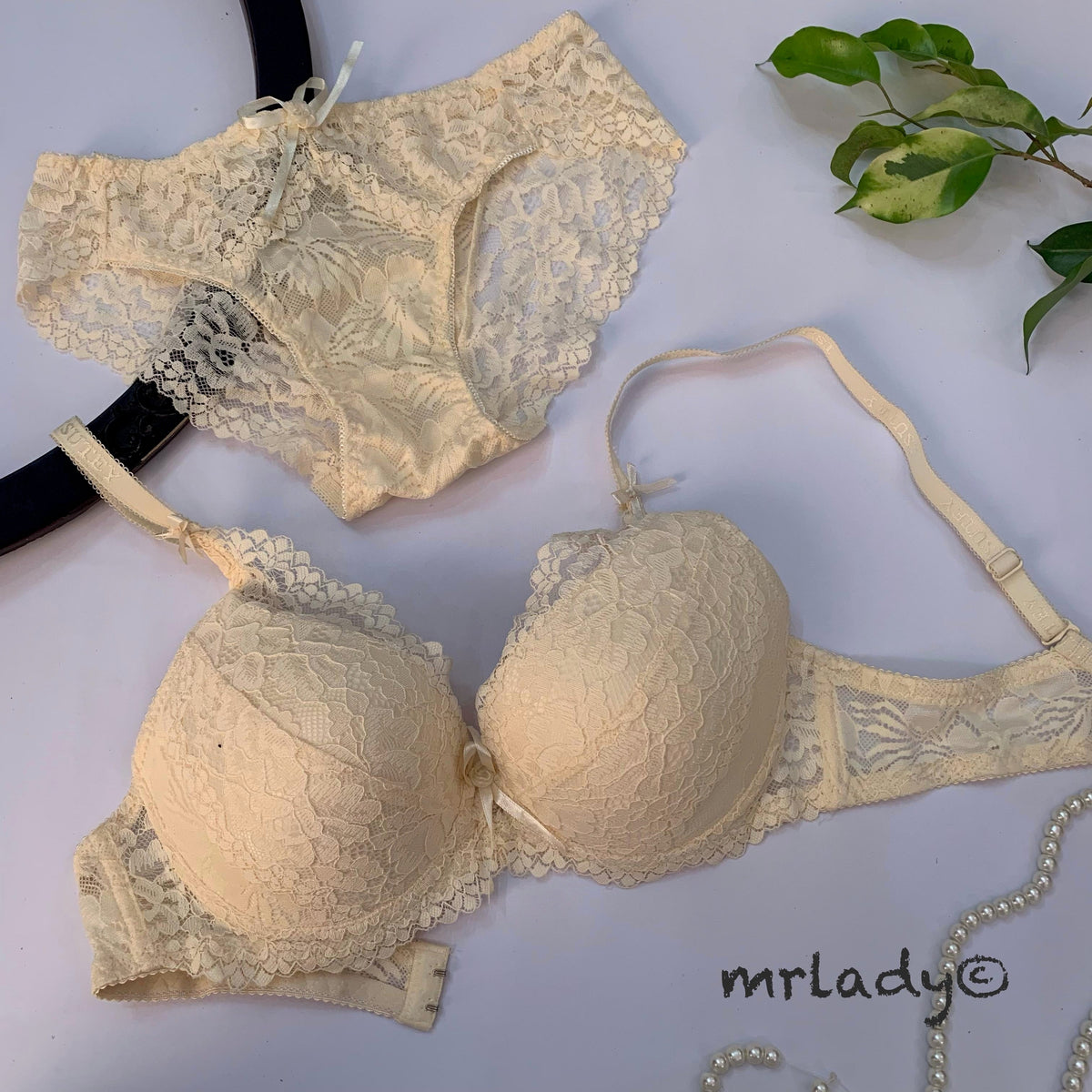 HUSKY THIN PAD BRA SET