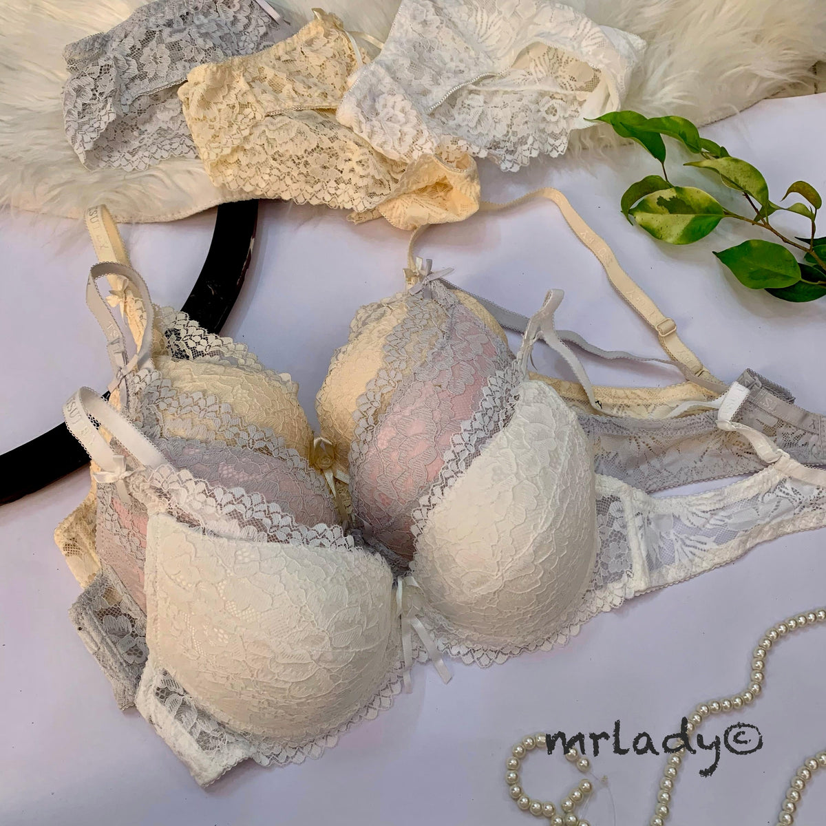 HUSKY THIN PAD BRA SET