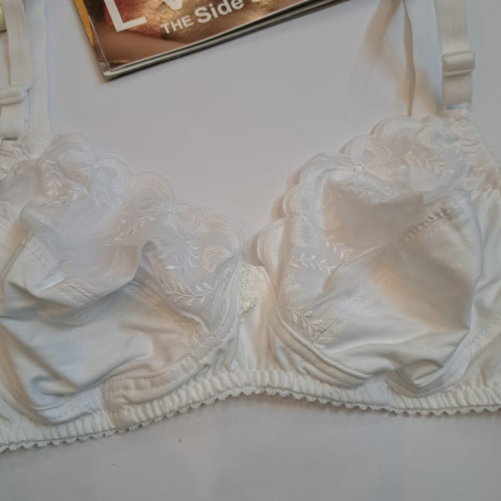 HIGH QUALITY SOFT COTTON BRA( Thailand import)