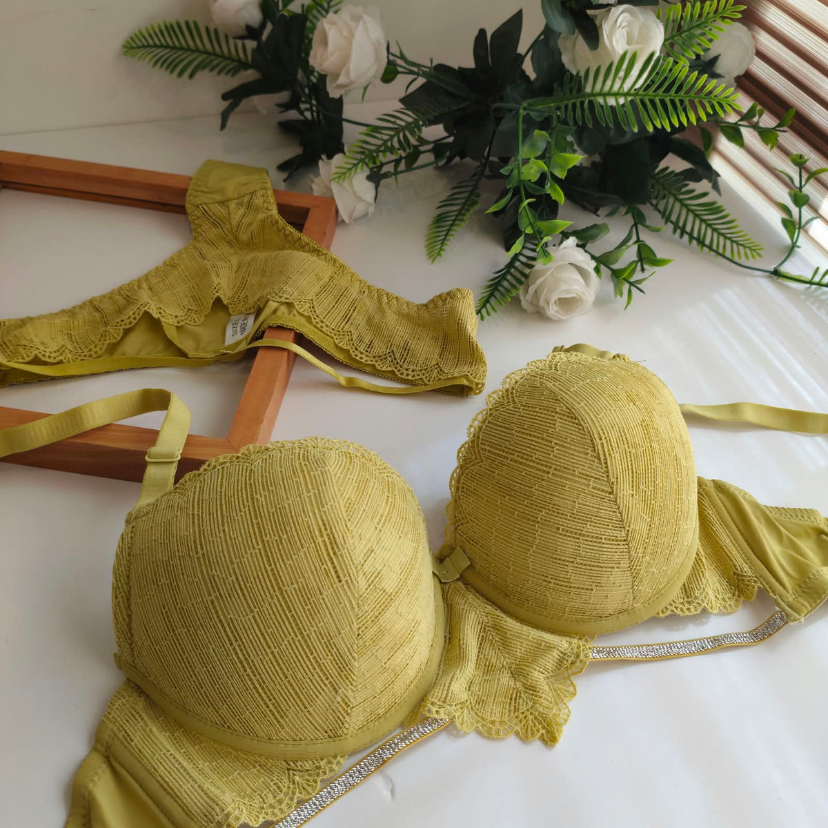 MARINE THIN PAD PUSH UP BRA SET